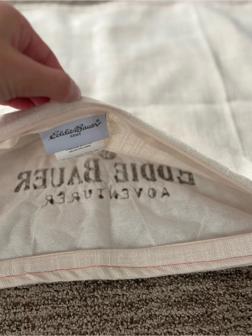 Retro Eddie Bauer decorative dog pillow 🐶